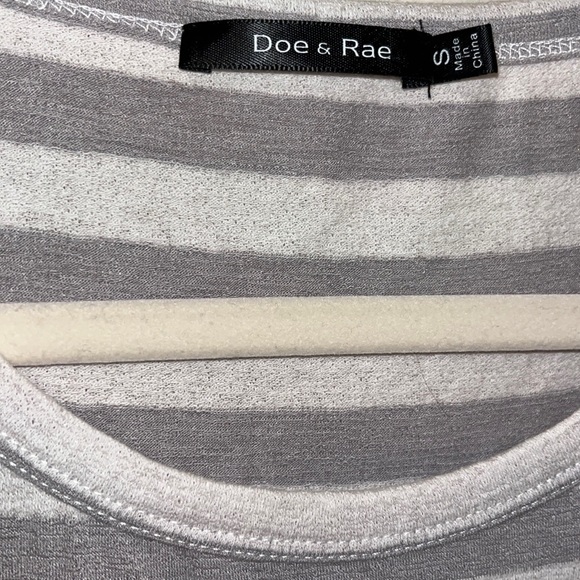 Doe & Rae drop shoulder size small - Picture 4 of 4